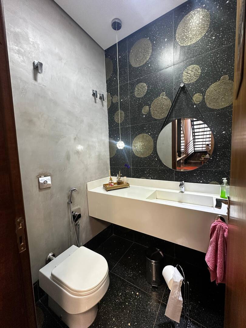 Casa, 3 quartos, 215 m² - Foto 13