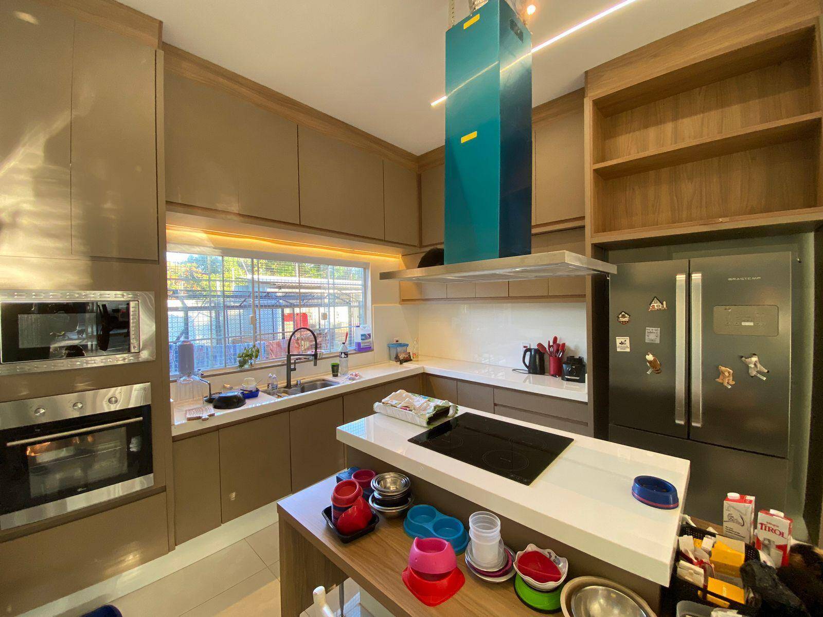 Casa, 3 quartos, 300 m² - Foto 1