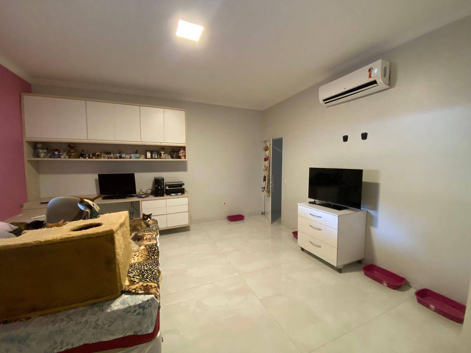 Casa, 3 quartos, 300 m² - Foto 16