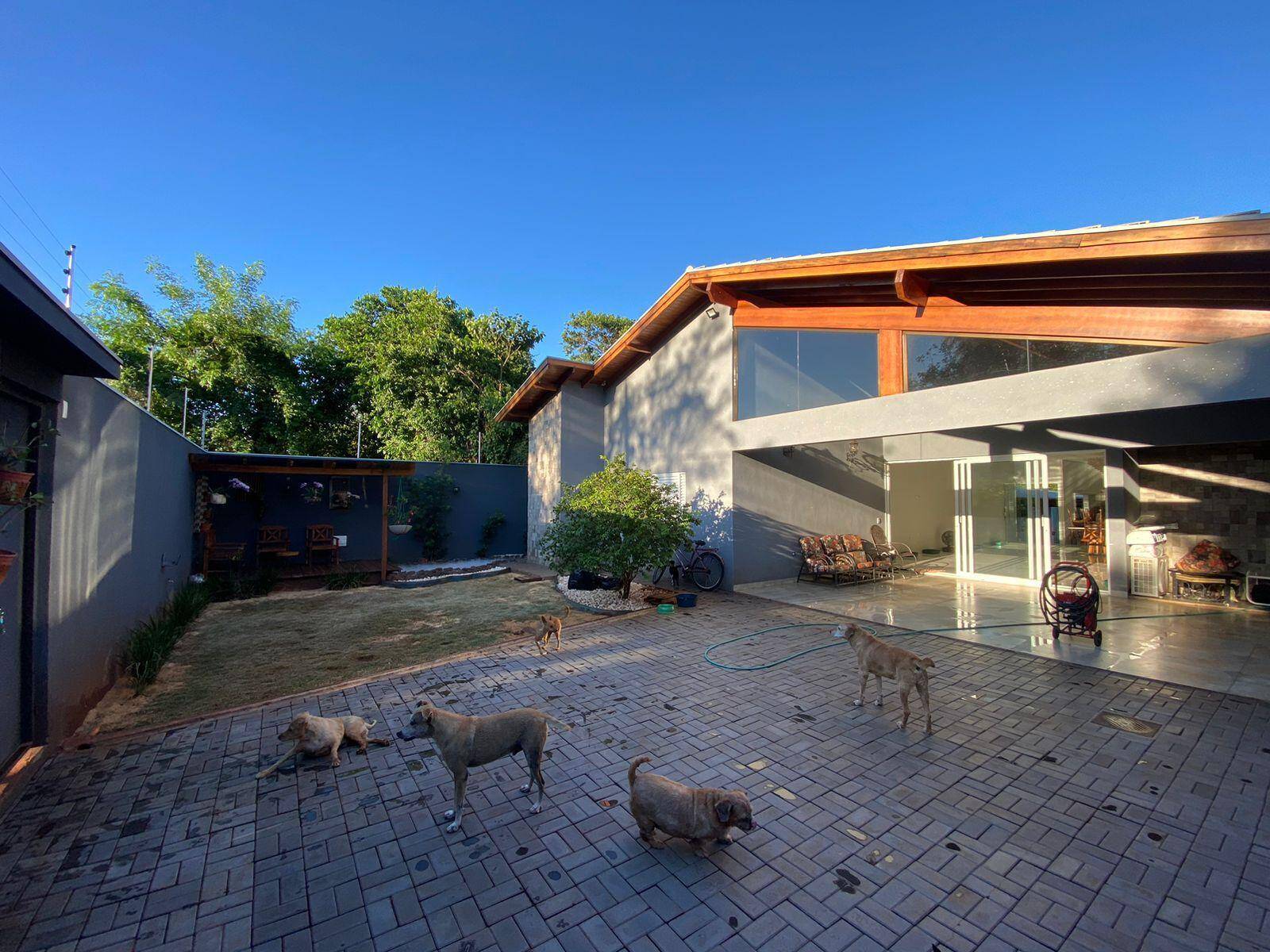 Casa, 3 quartos, 300 m² - Foto 17