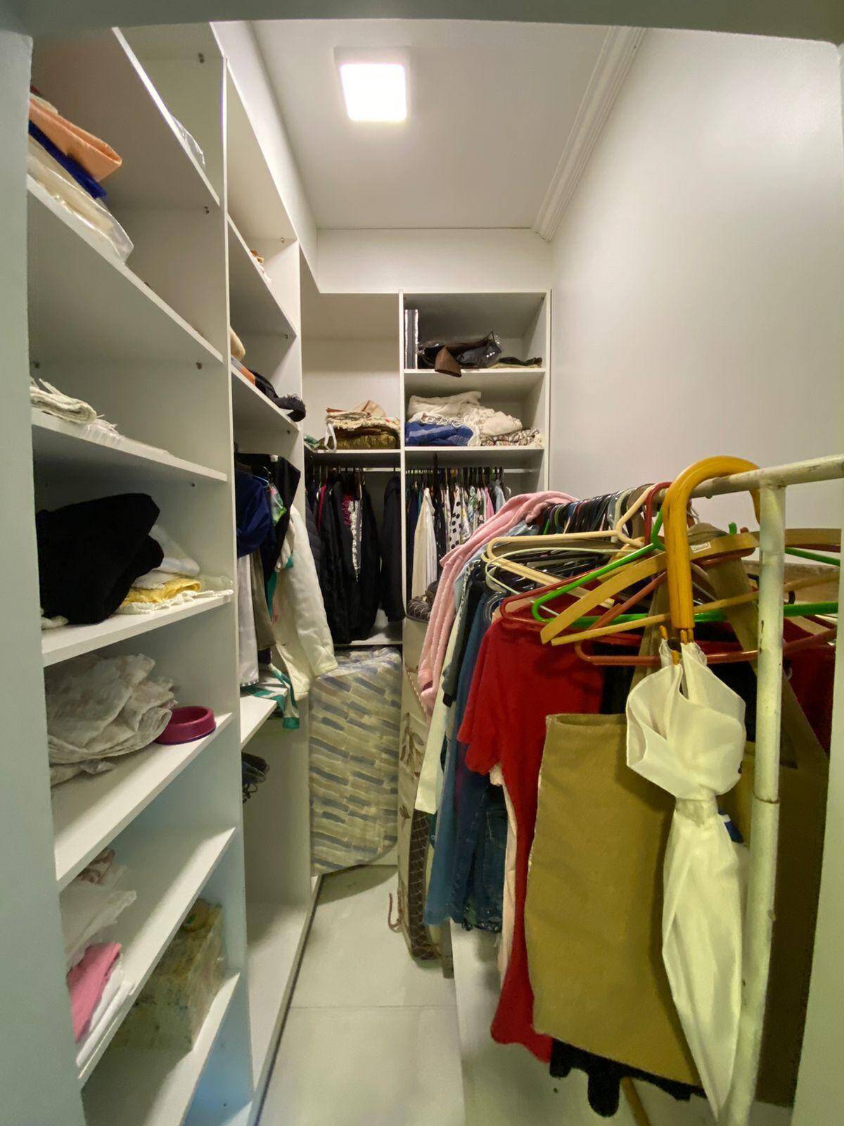 Casa, 3 quartos, 300 m² - Foto 32