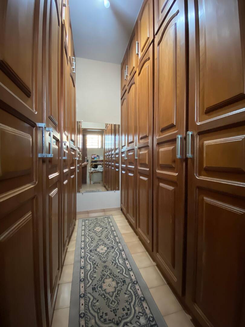 Casa, 3 quartos, 300 m² - Foto 19