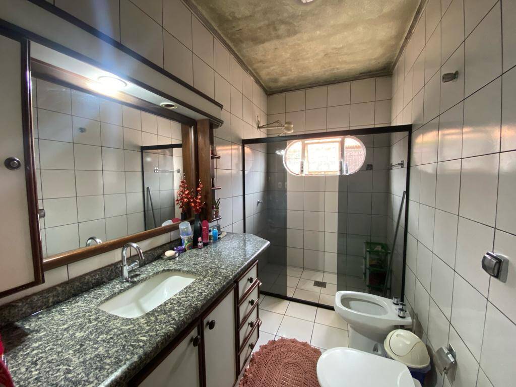 Casa, 3 quartos, 210 m² - Foto 9