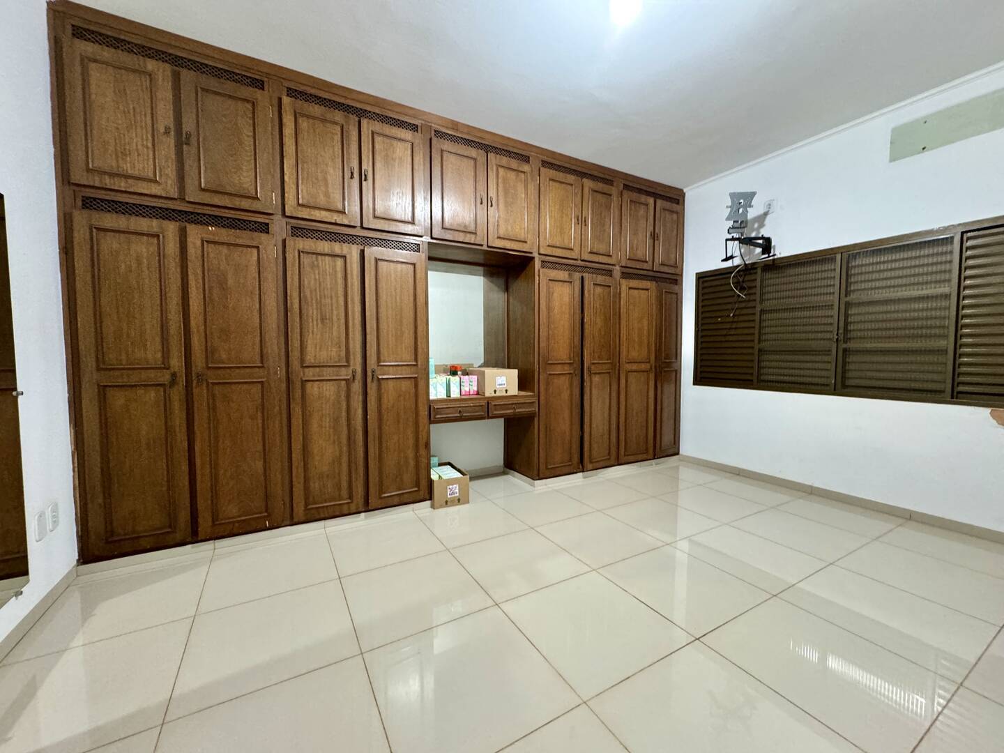 Casa, 3 quartos, 310 m² - Foto 3