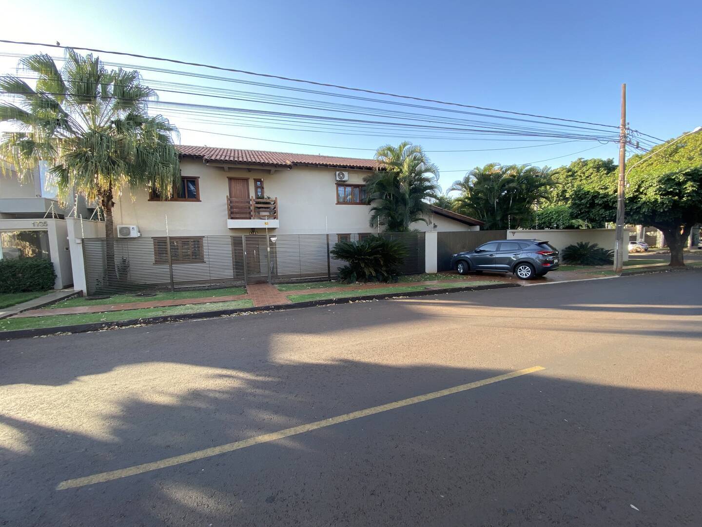 Casa, 4 quartos, 319 m² - Foto 1