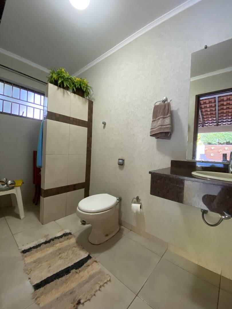Casa, 4 quartos, 319 m² - Foto 9