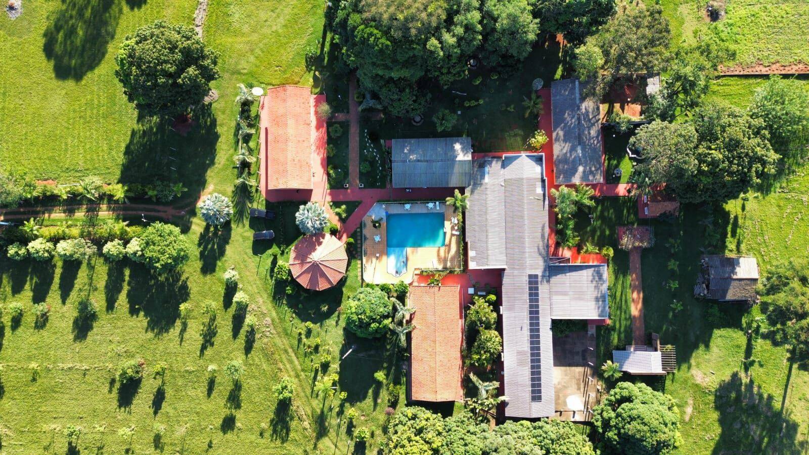 Sítio, 12 quartos, 3 hectares - Foto 6