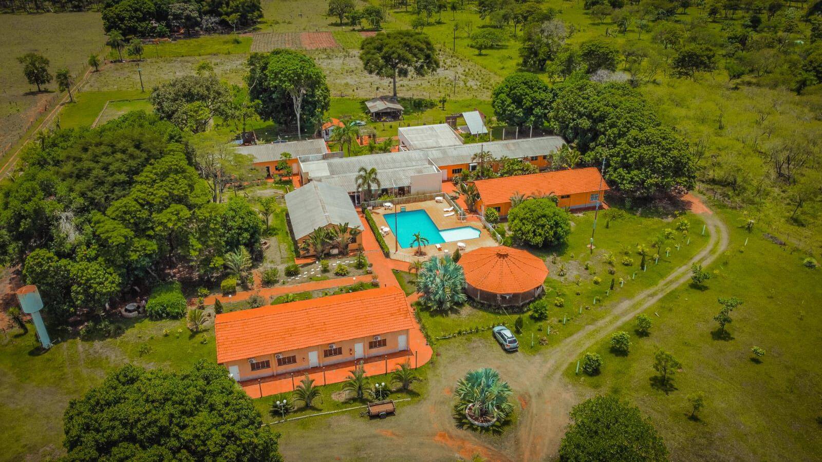 Sítio, 12 quartos, 3 hectares - Foto 1