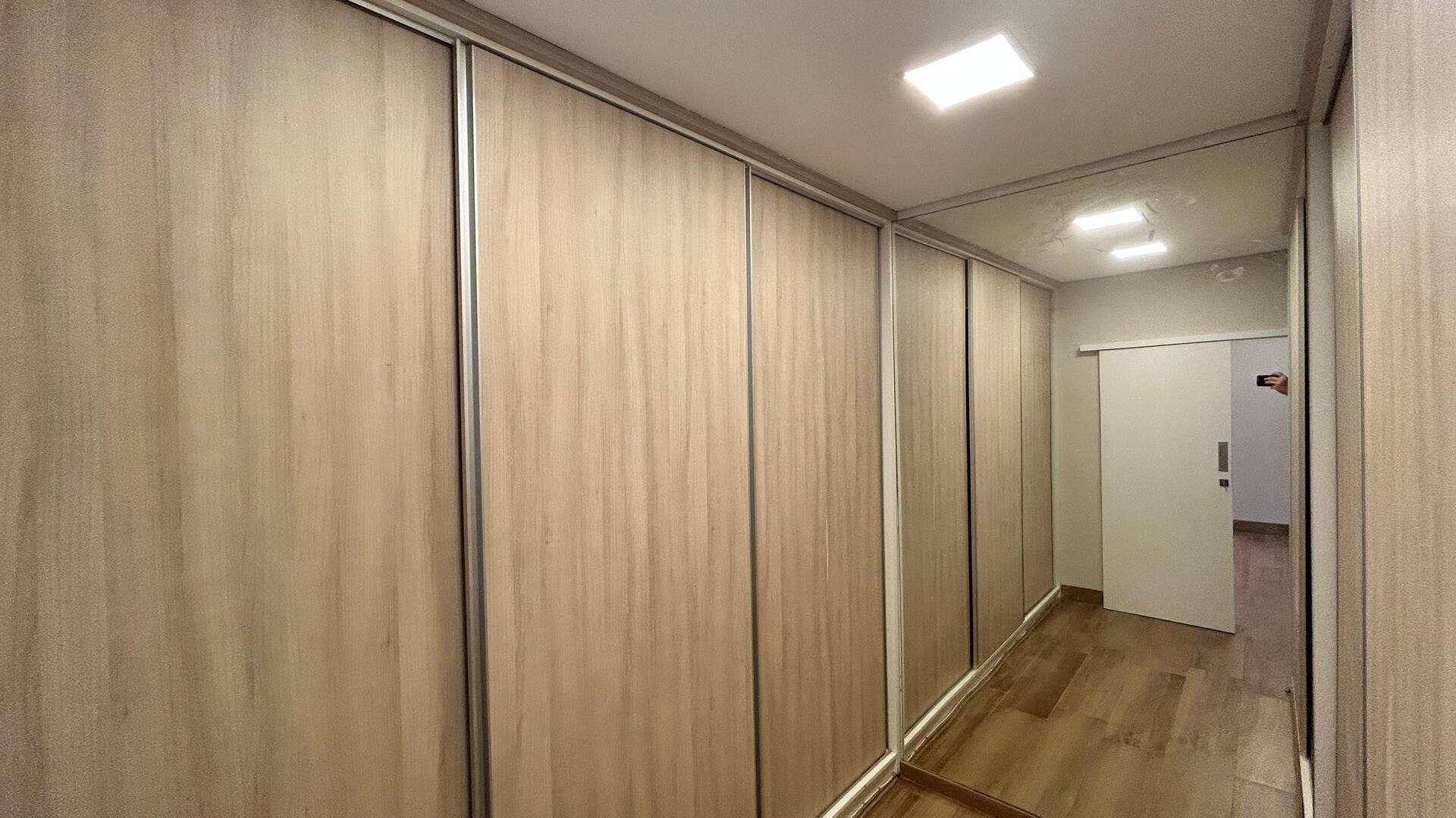 Casa, 4 quartos, 260 m² - Foto 9