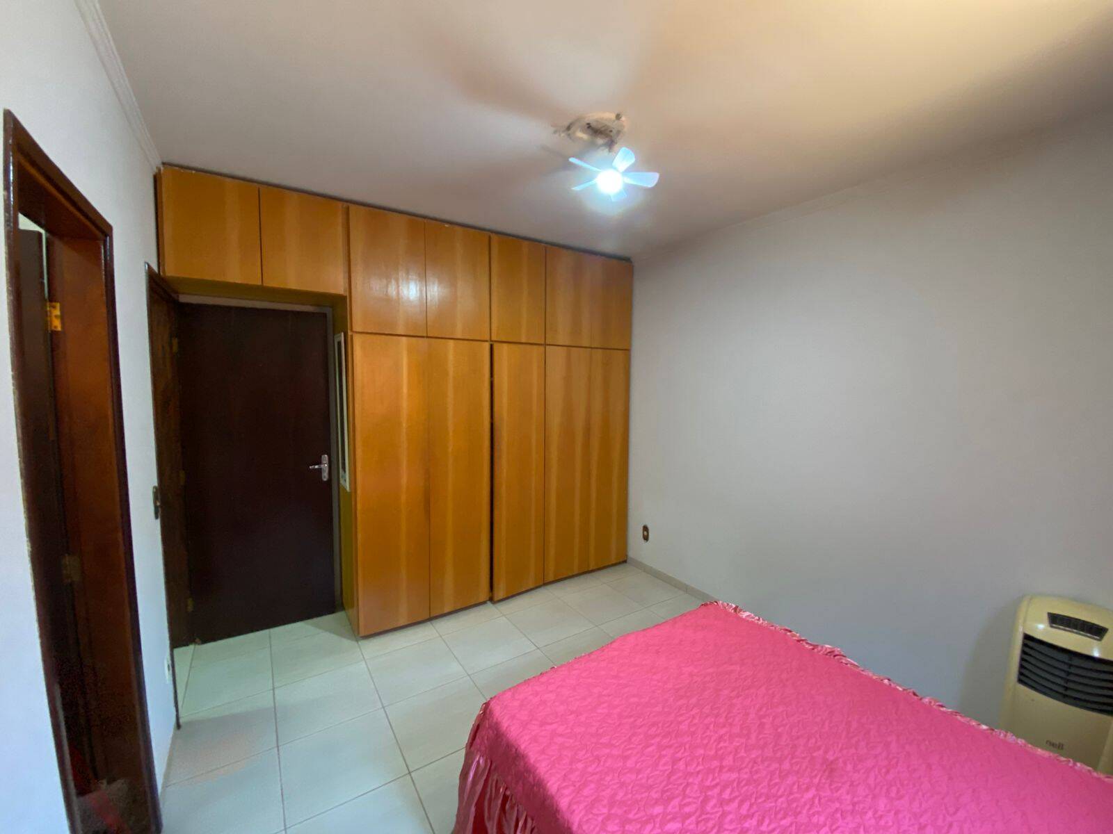 Casa, 5 quartos, 256 m² - Foto 32