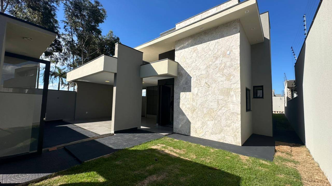 Casa, 3 quartos, 176 m² - Foto 1