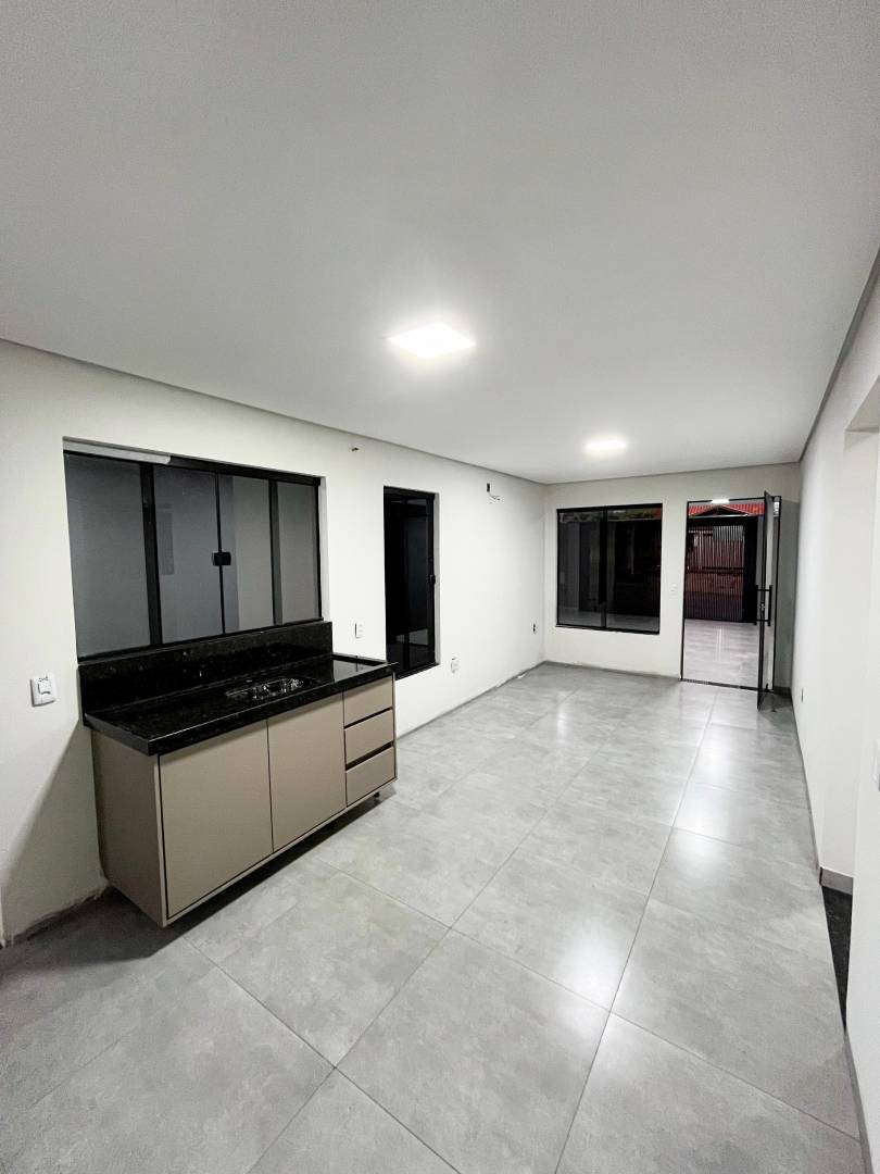 Casa, 3 quartos, 106 m² - Foto 2