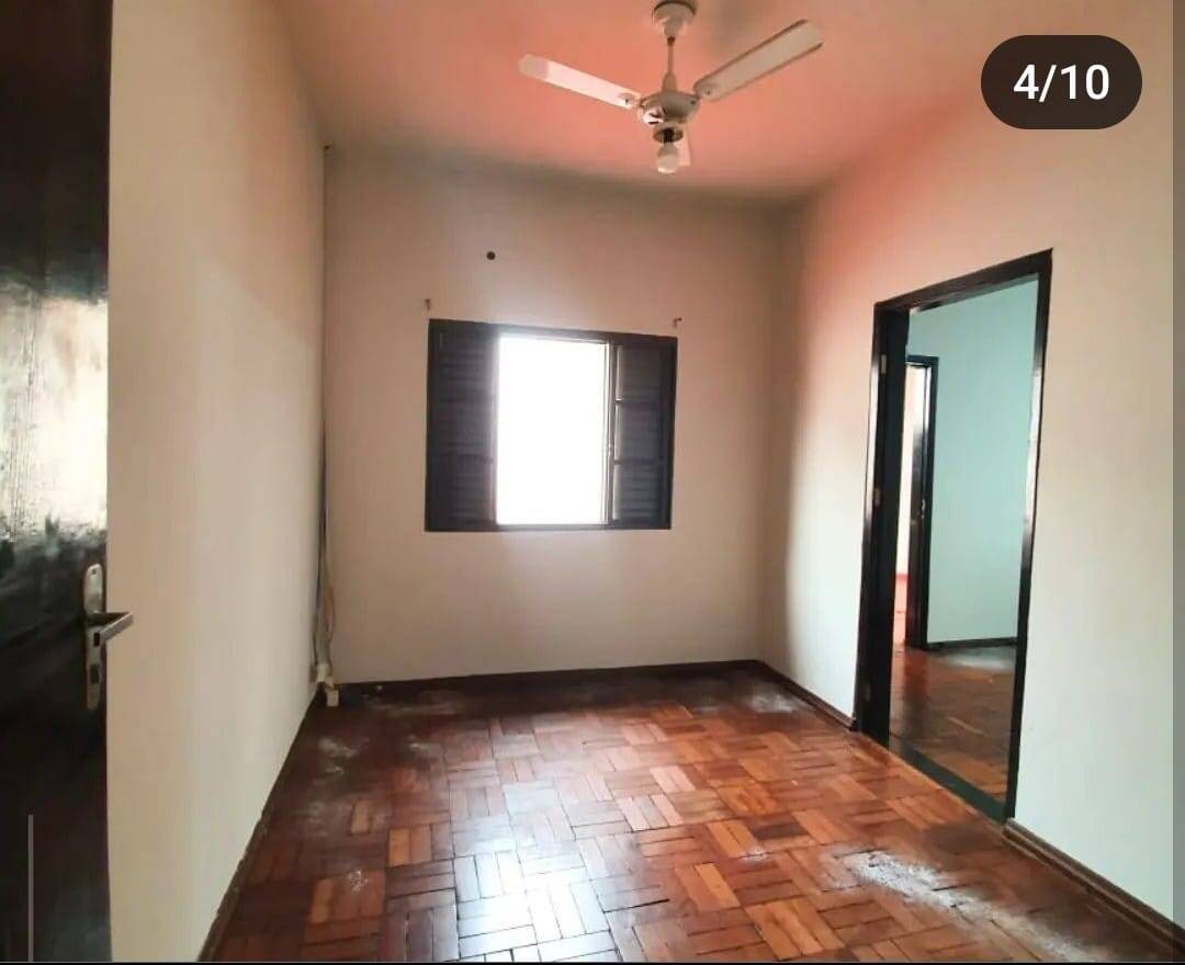 Casa, 3 quartos, 174 m² - Foto 4