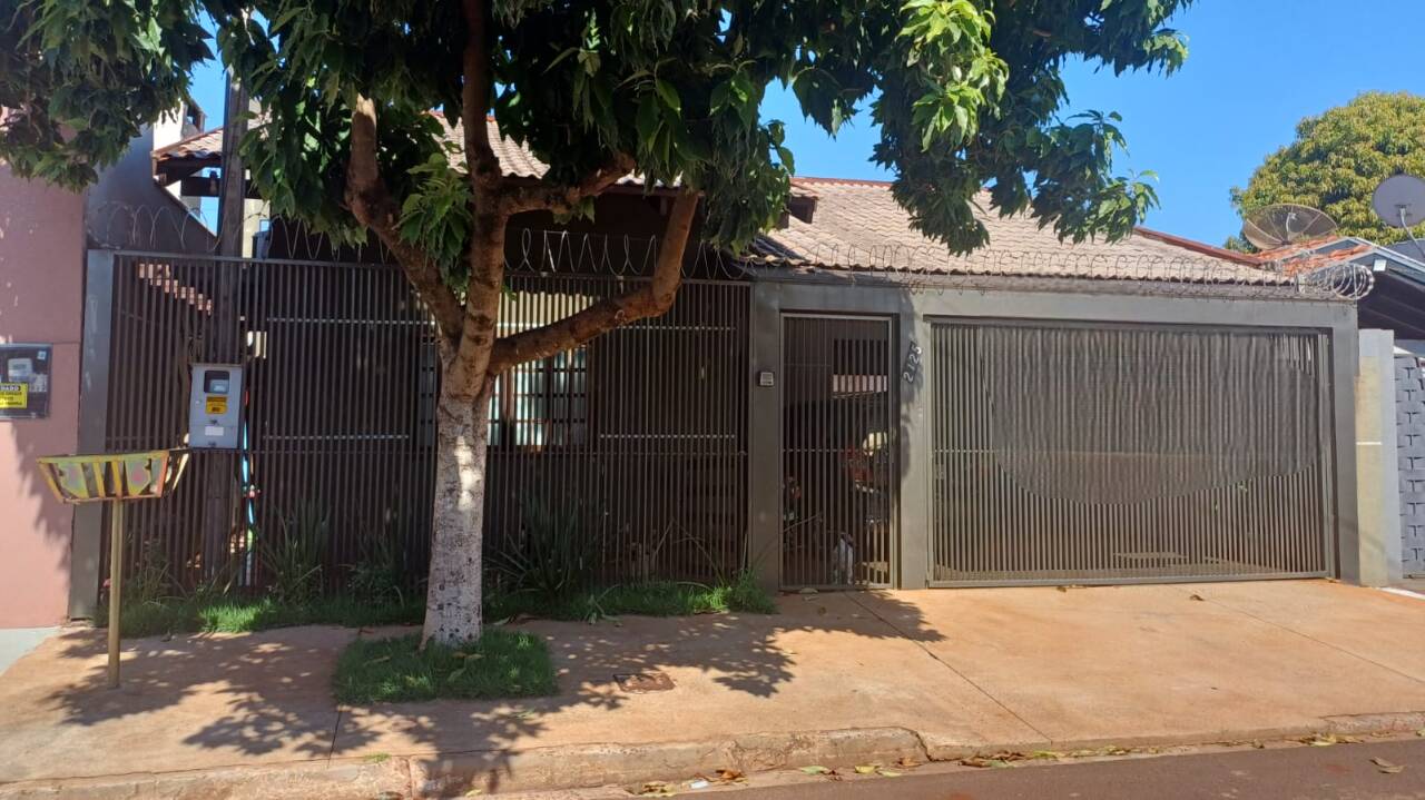 Casa, 3 quartos, 180 m² - Foto 2
