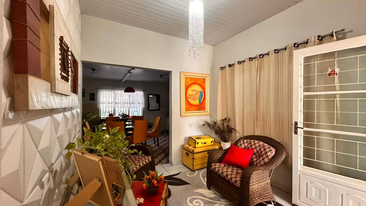 Casa, 3 quartos, 180 m² - Foto 2