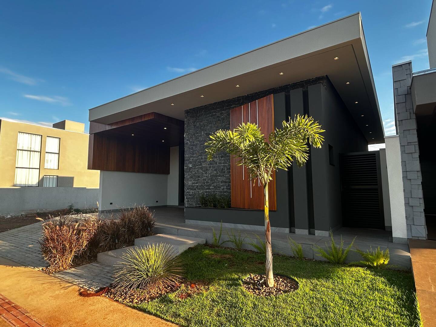 Casa, 3 quartos, 151 m² - Foto 2