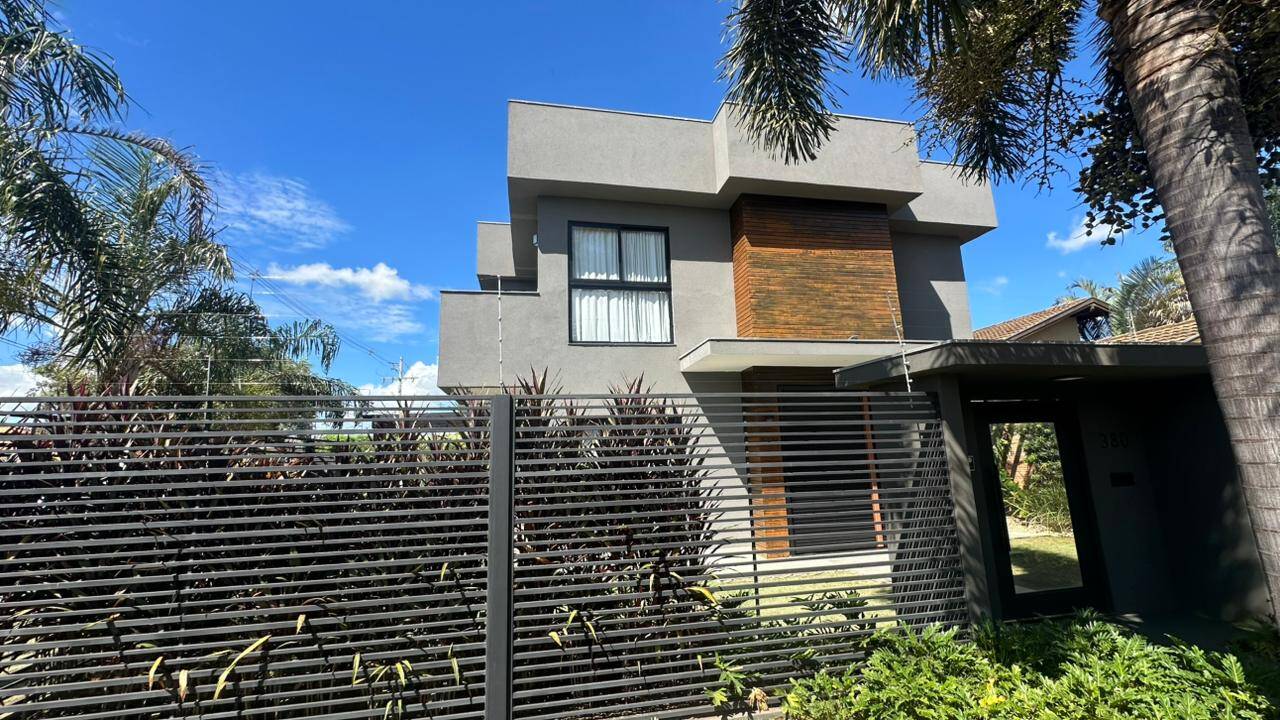 Casa, 4 quartos, 350 m² - Foto 2