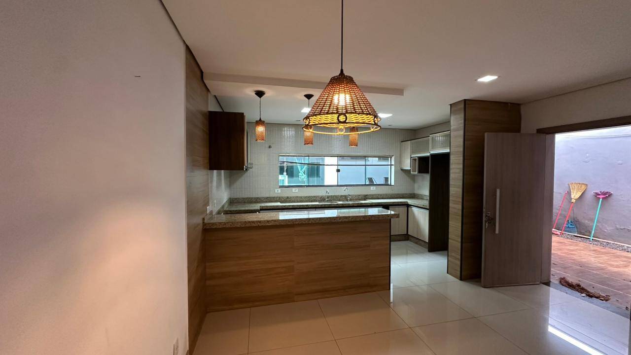 Casa, 2 quartos, 259 m² - Foto 6
