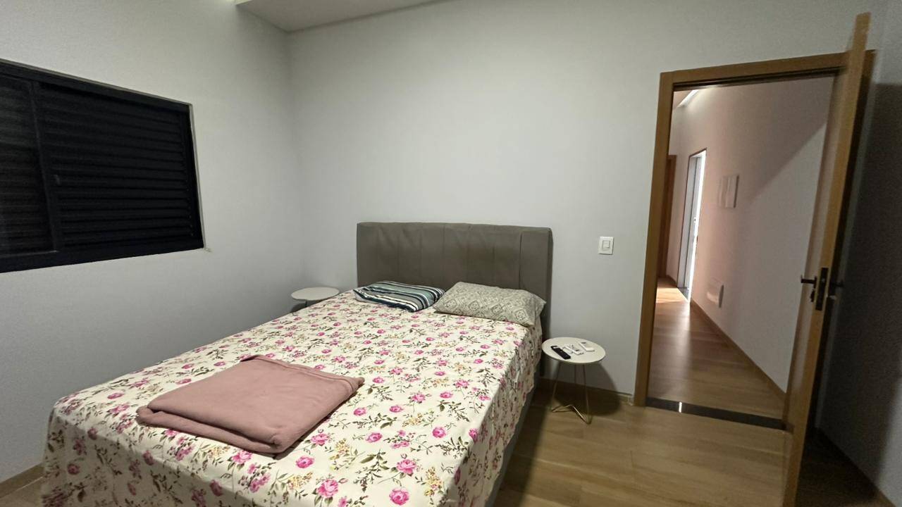 Casa, 3 quartos, 194 m² - Foto 13