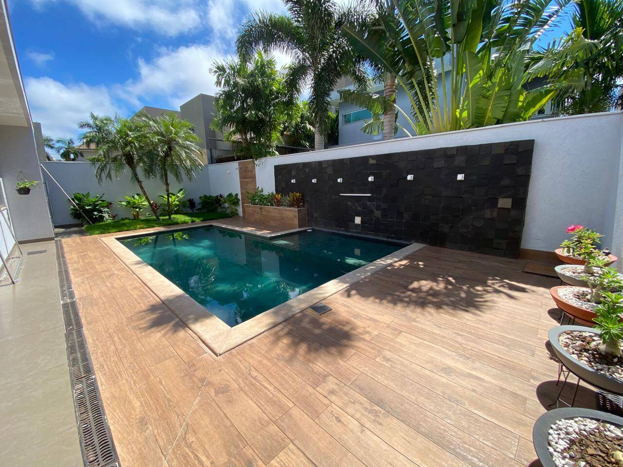 Casa, 5 quartos, 345 m² - Foto 3