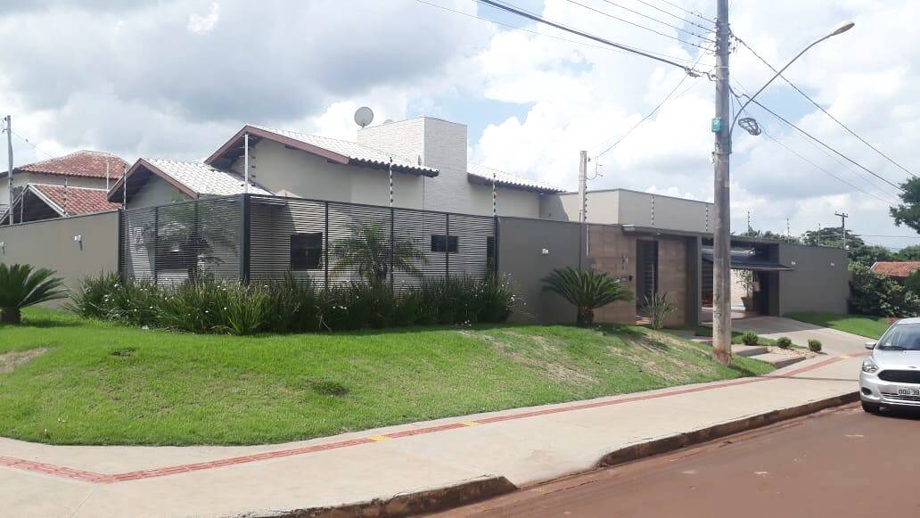Casa, 3 quartos, 155 m² - Foto 1