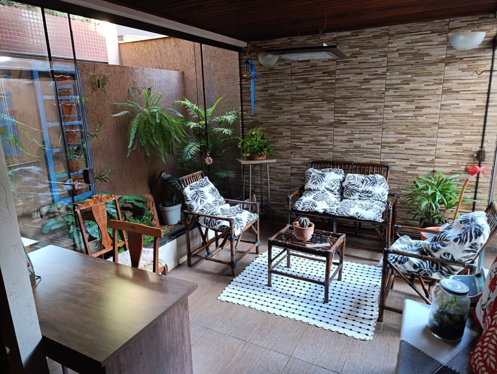 Apartamento, 3 quartos, 100 m² - Foto 1