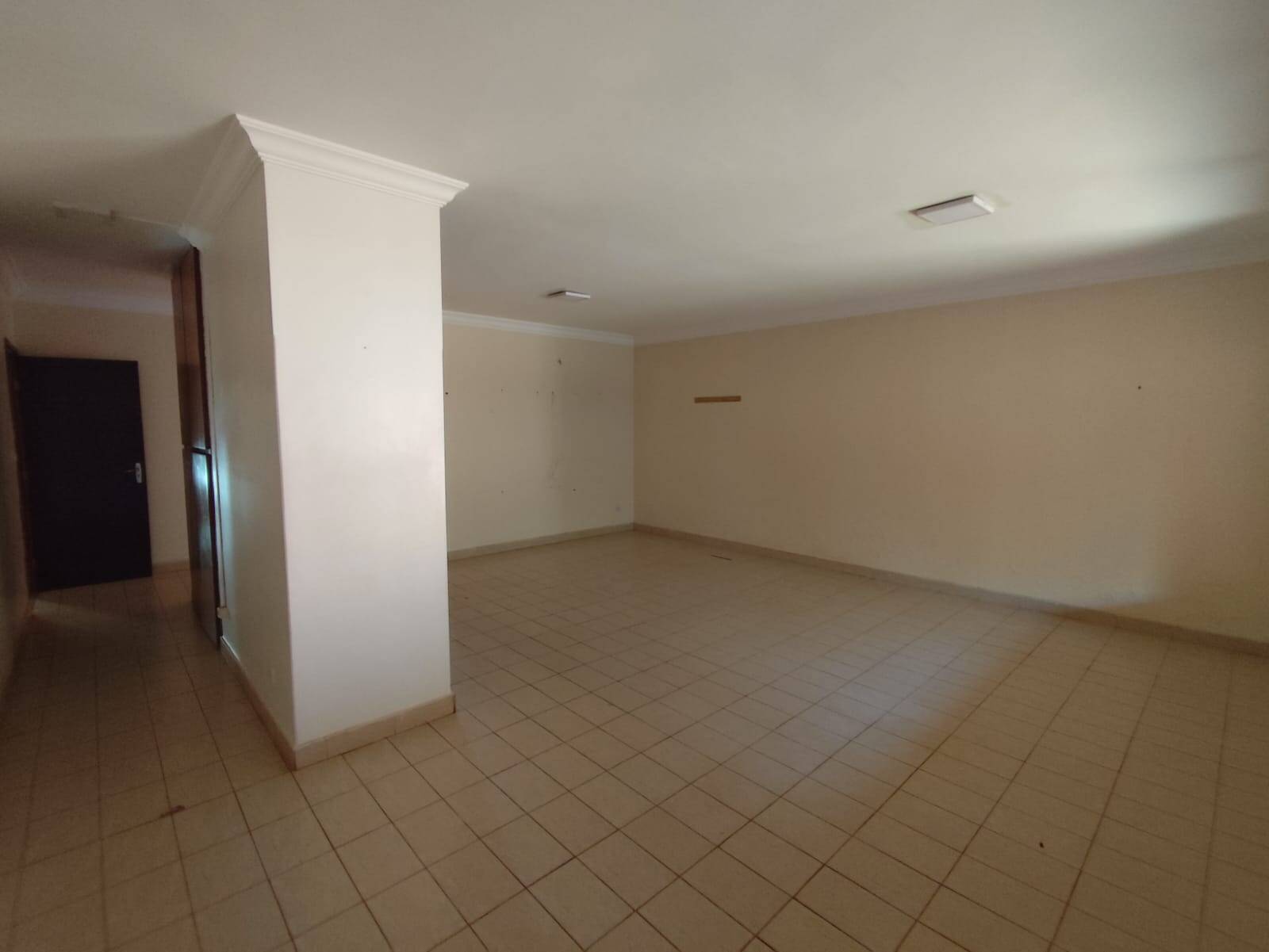 Casa, 4 quartos, 233 m² - Foto 2