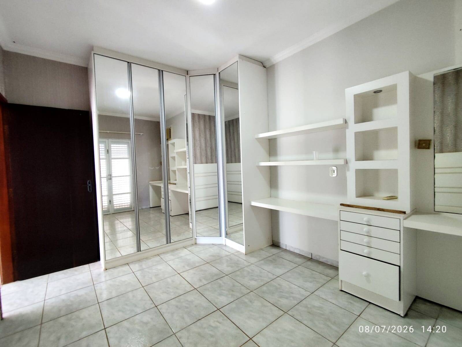 Casa, 4 quartos, 266 m² - Foto 22