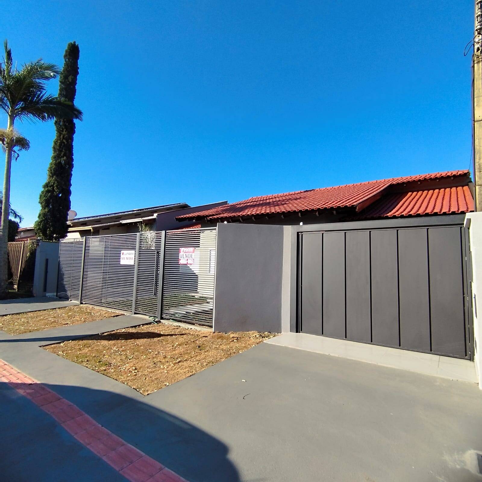 Casa, 3 quartos, 180 m² - Foto 1