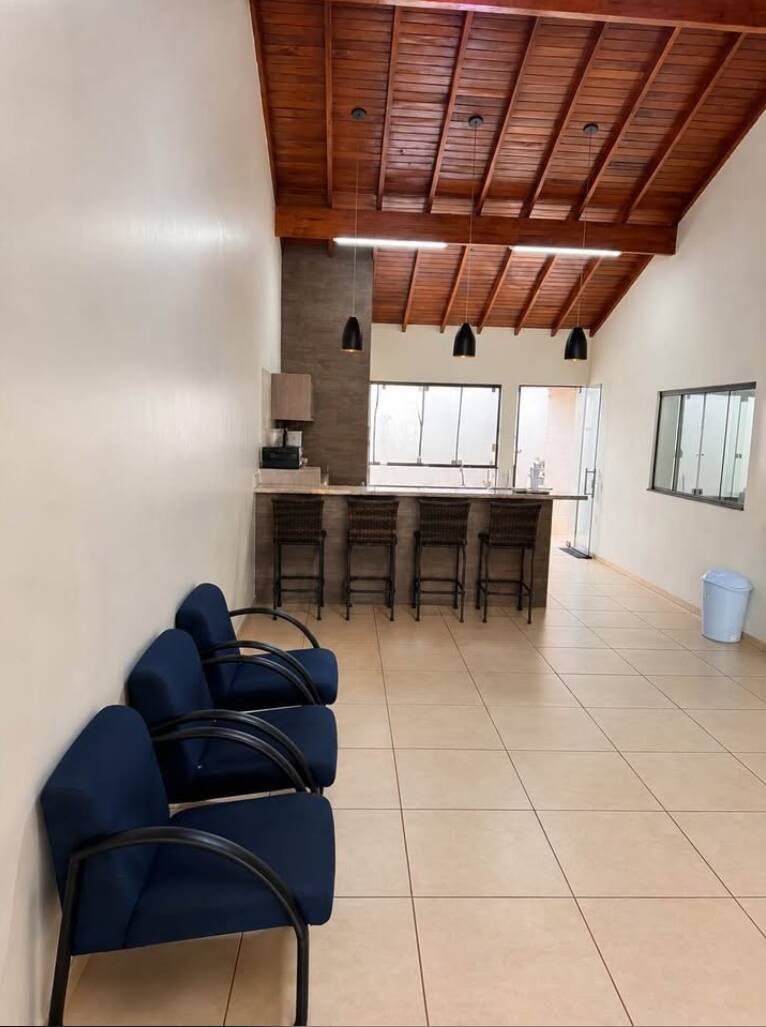 Casa, 3 quartos, 235 m² - Foto 4