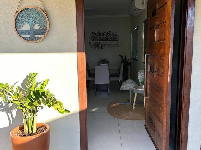 Casa para Venda em Dourados - 3