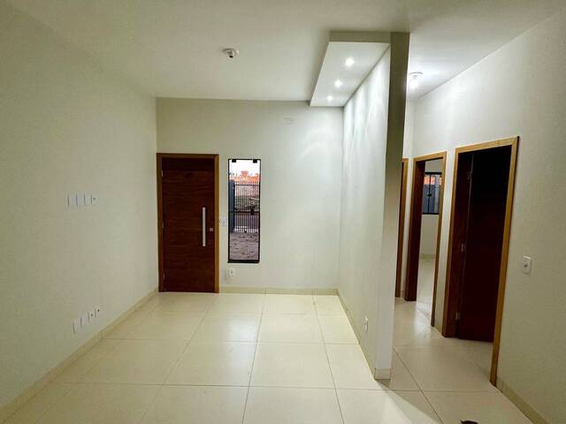 Casa para Venda em Dourados - 4