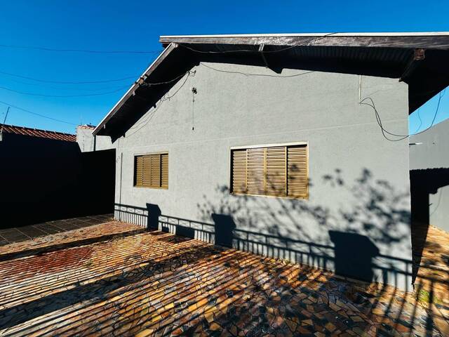 #36 - Casa para Venda em Dourados - MS