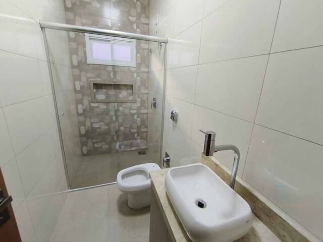 #49 - Casa para Venda em Dourados - MS