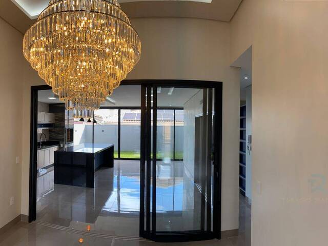 Casa para Venda em Dourados - 4