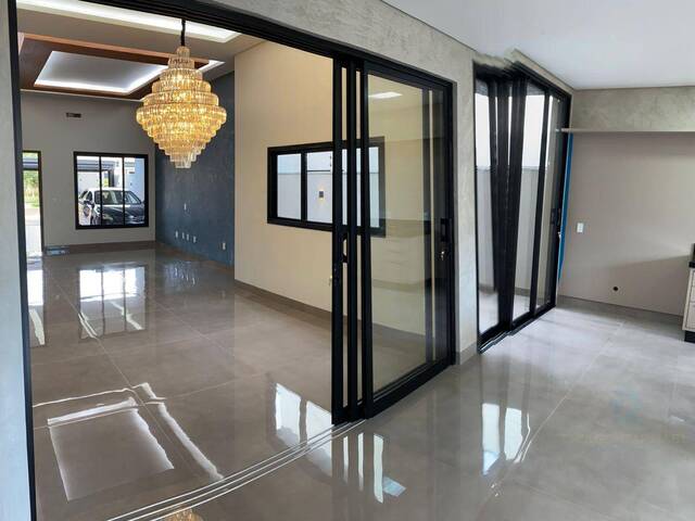 Casa para Venda em Dourados - 5