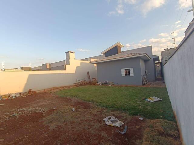 Casa para Venda em Dourados - 4