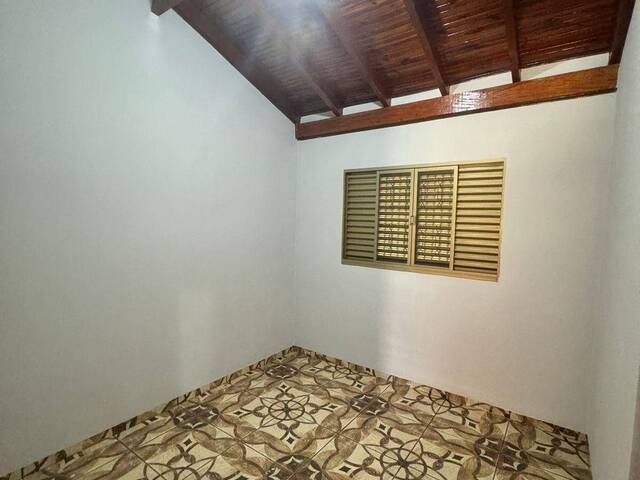 #60 - Casa para Venda em Dourados - MS