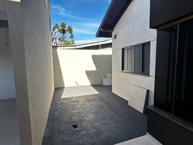 Casa para Venda em Laguna Carapã - 4