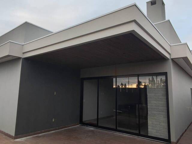 Casa para Venda em Dourados - 3