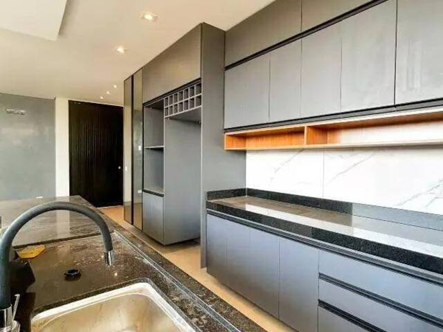 Casa para Venda em Dourados - 2