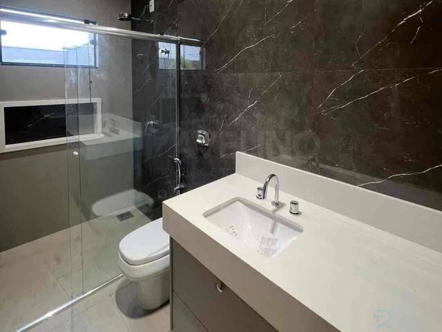 Casa para Venda em Dourados - 5