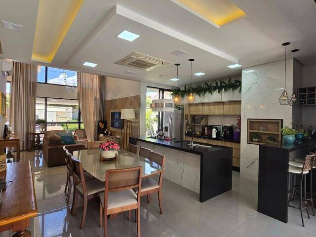 Casa para Venda em Dourados - 3