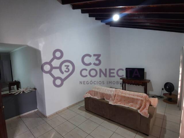 Casa para Venda em Dourados - 5