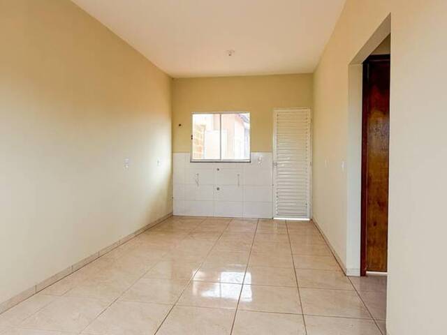 #204 - Casa para Venda em Dourados - MS - 2