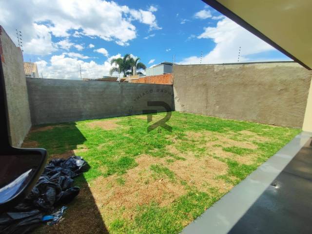 Casa para Venda em Dourados - 2