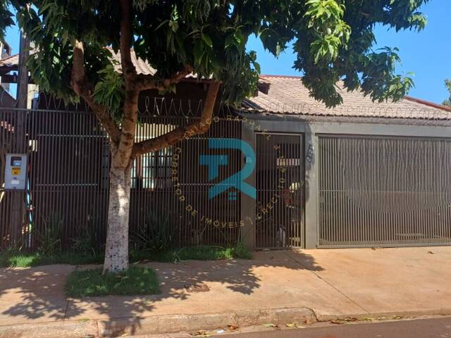 Casa para Venda em Dourados - 2