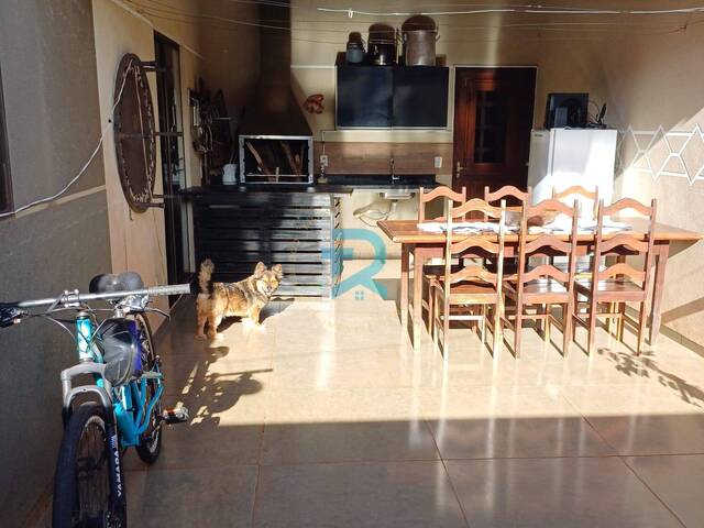 Casa para Venda em Dourados - 3