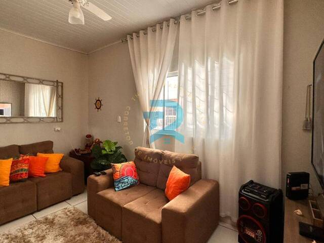 Casa para Venda em Dourados - 3