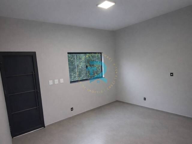 Casa para Venda em Dourados - 3